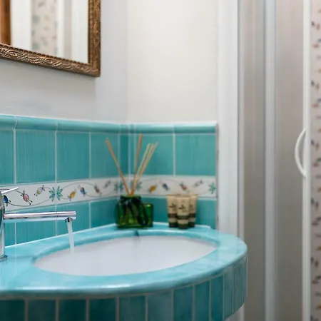 Apartment Le Rose Siberine - Antica Dimora Florence