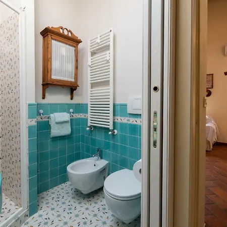 Apartment Le Rose Siberine - Antica Dimora Florence